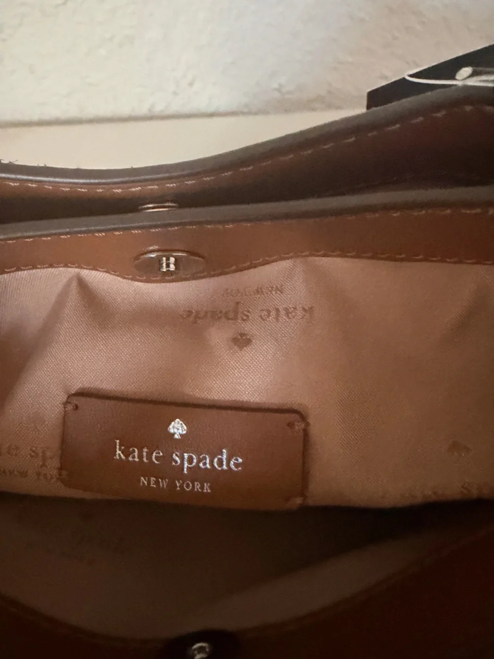 NWT KATE SPADE Dumpling Suede Small Satchel‎
